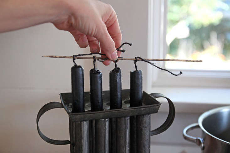 The loosened candles.